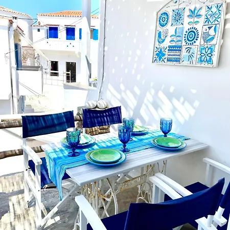 Lemonstello Kythnos Holiday home