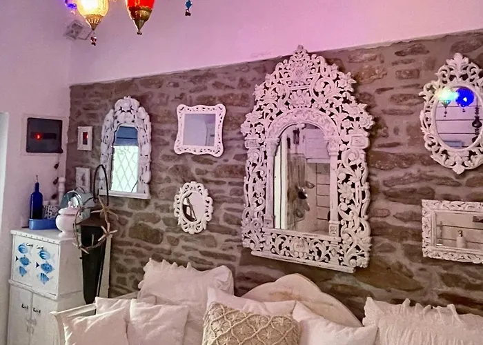 Lemonstello Kythnos Tatil Evi